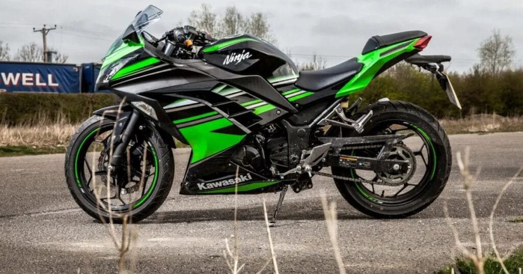 Kawasaki Ninja 300