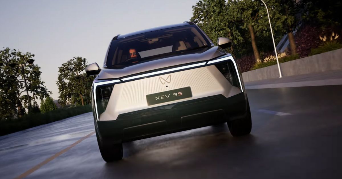 Mahindra XEV 9S Vs Kia Carens Clavis EV