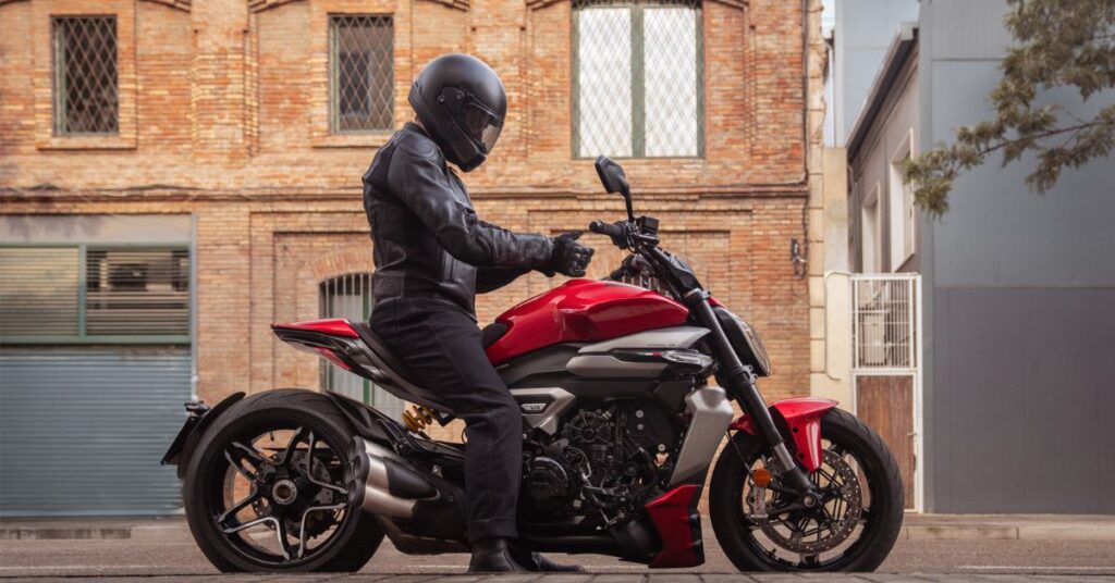 Ducati XDiavel V4