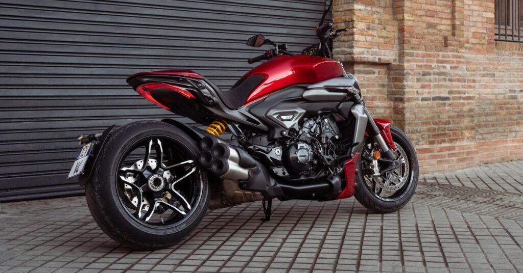 Ducati XDiavel V4